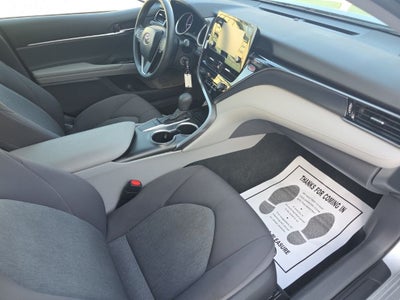 2022 Toyota Camry LE