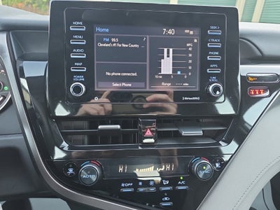 2024 Toyota Camry LE