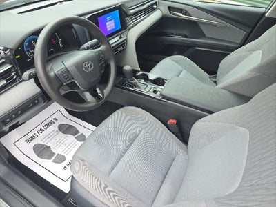 2025 Toyota Camry LE