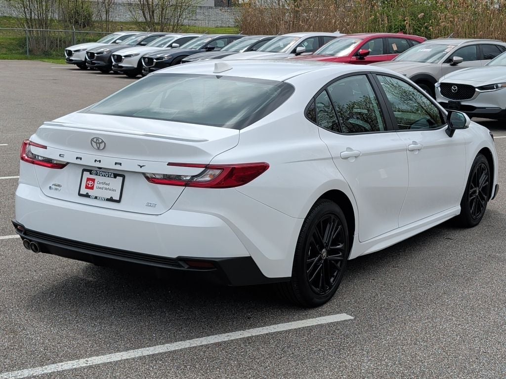 2025 Toyota Camry SE