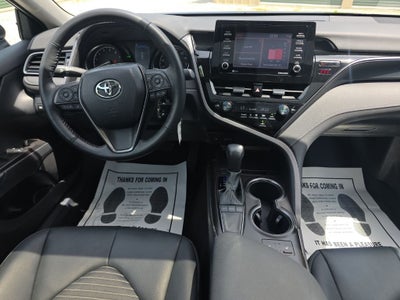 2024 Toyota Camry SE