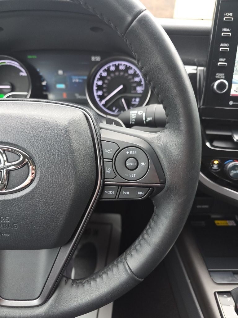 2023 Toyota Camry Hybrid XSE
