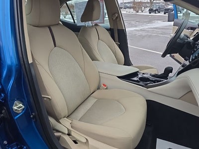 2020 Toyota Camry Hybrid LE