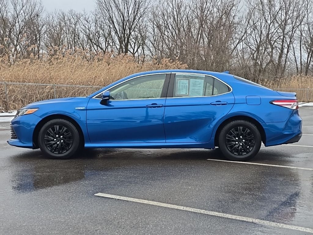 2020 Toyota Camry Hybrid LE