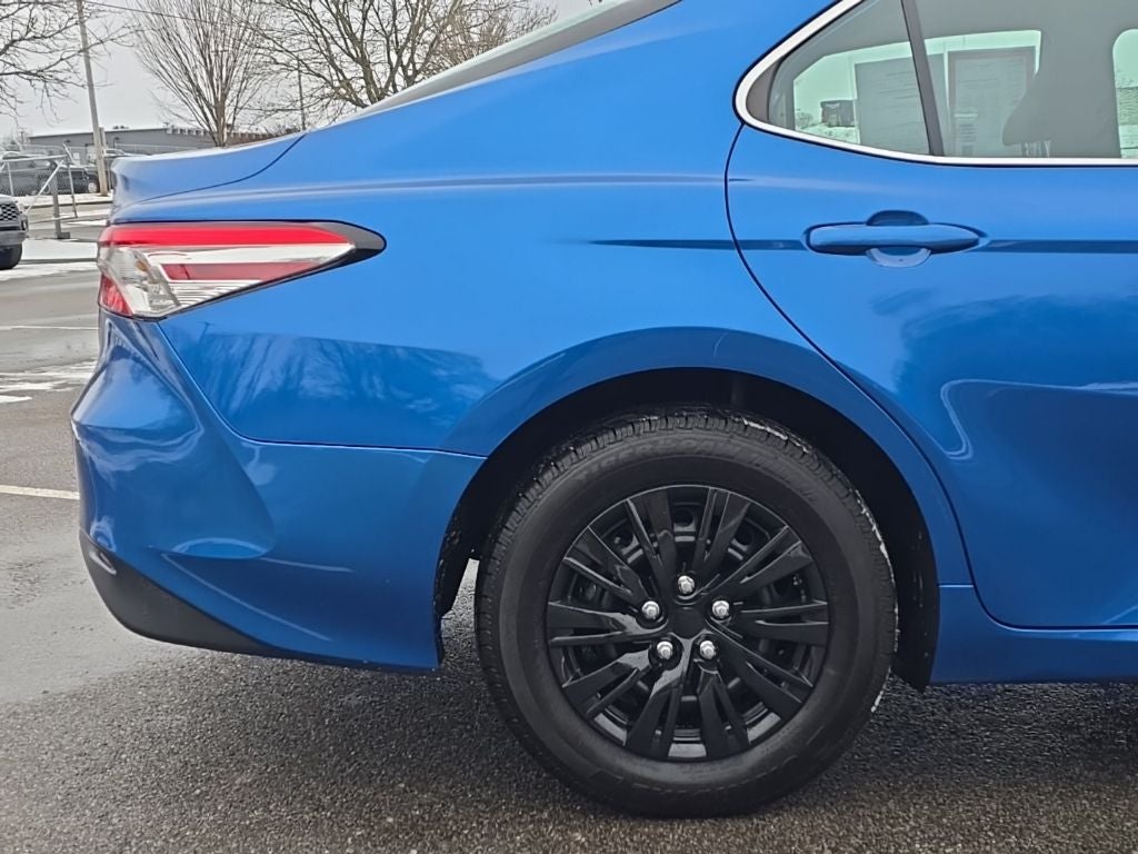 2020 Toyota Camry Hybrid LE