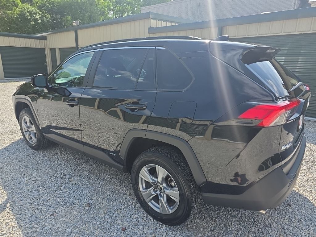 2025 Toyota RAV4 Hybrid LE