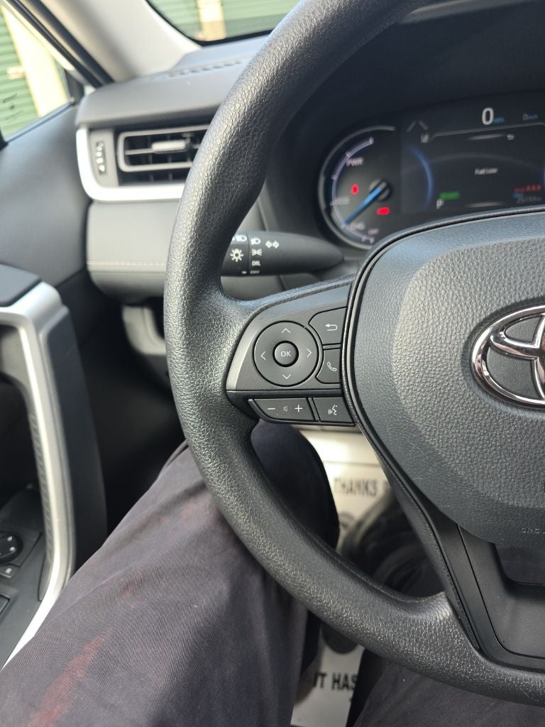 2025 Toyota RAV4 Hybrid LE