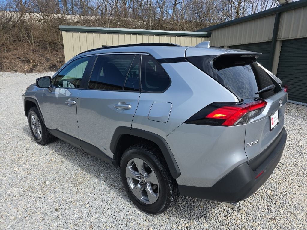2025 Toyota RAV4 Hybrid LE
