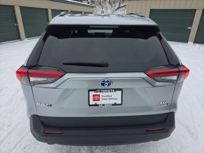 2021 Toyota RAV4 Hybrid XLE