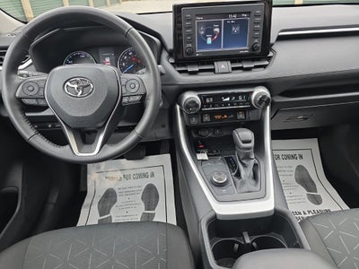 2022 Toyota RAV4 Hybrid XLE