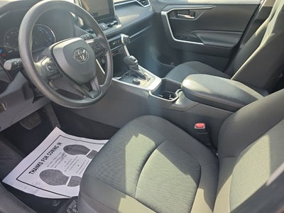 2025 Toyota RAV4 Hybrid XLE