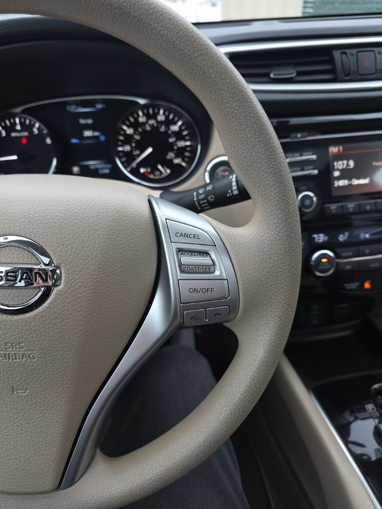 2014 Nissan Rogue SV