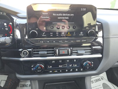 2024 Nissan Pathfinder Platinum