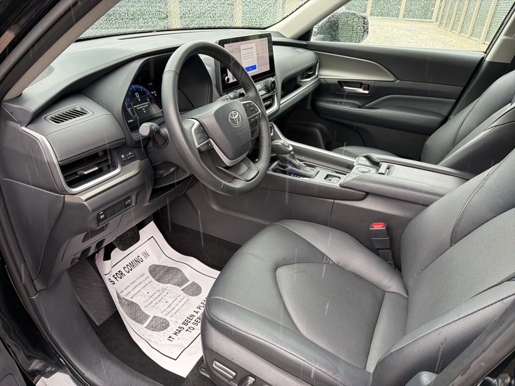 2025 Toyota Grand Highlander XLE