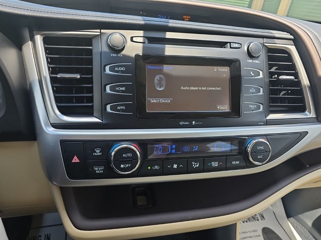 2015 Toyota Highlander LE Plus V6
