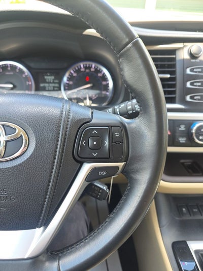 2015 Toyota Highlander LE Plus V6
