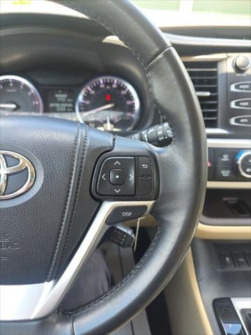 2015 Toyota Highlander LE Plus V6