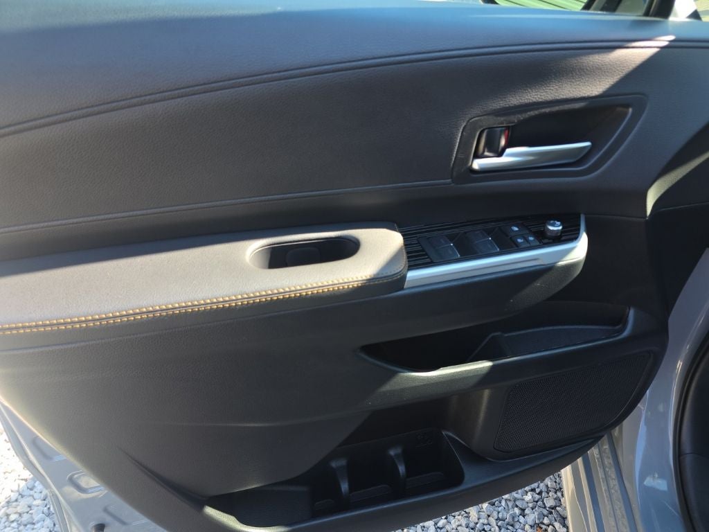 2025 Toyota Sienna Woodland Edition