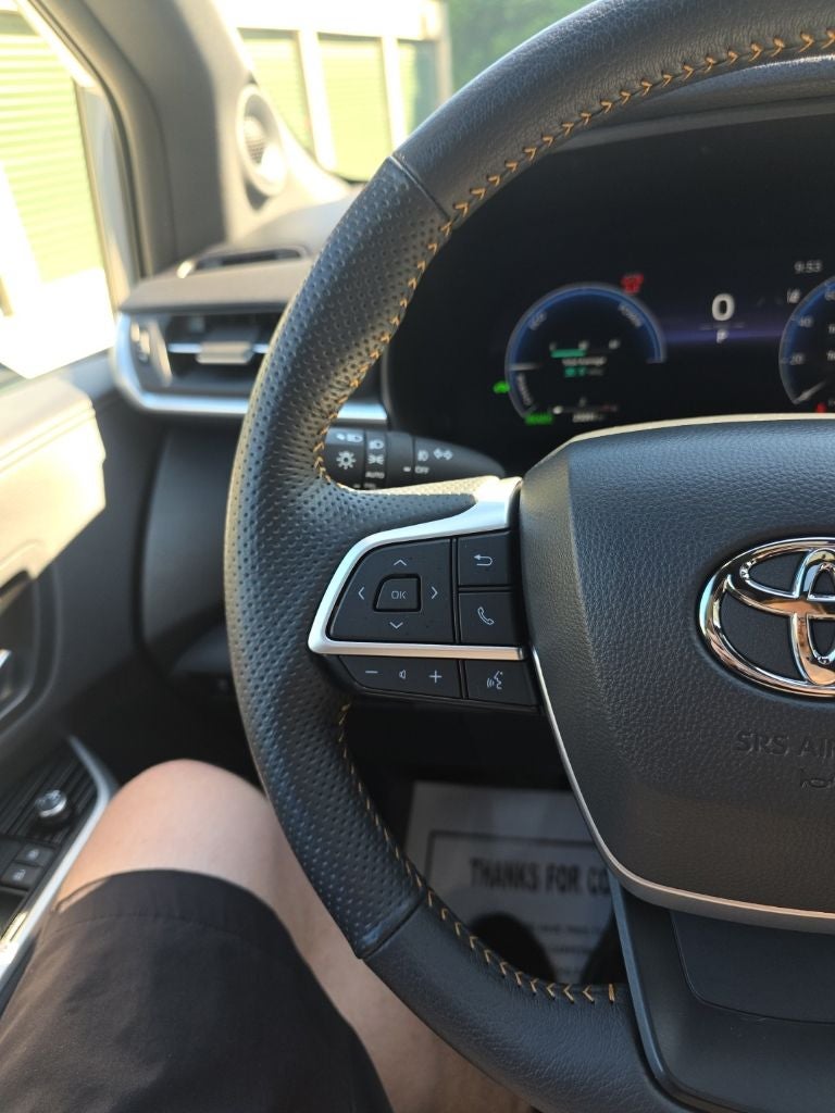 2025 Toyota Sienna Woodland Edition
