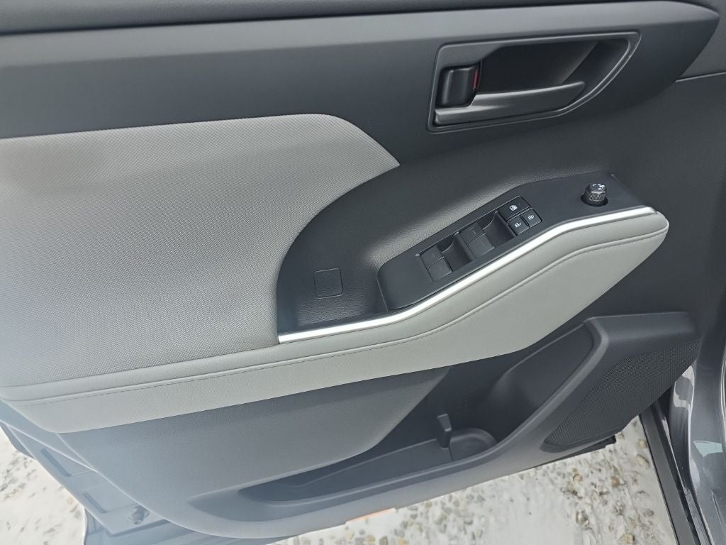 2020 Toyota Highlander L