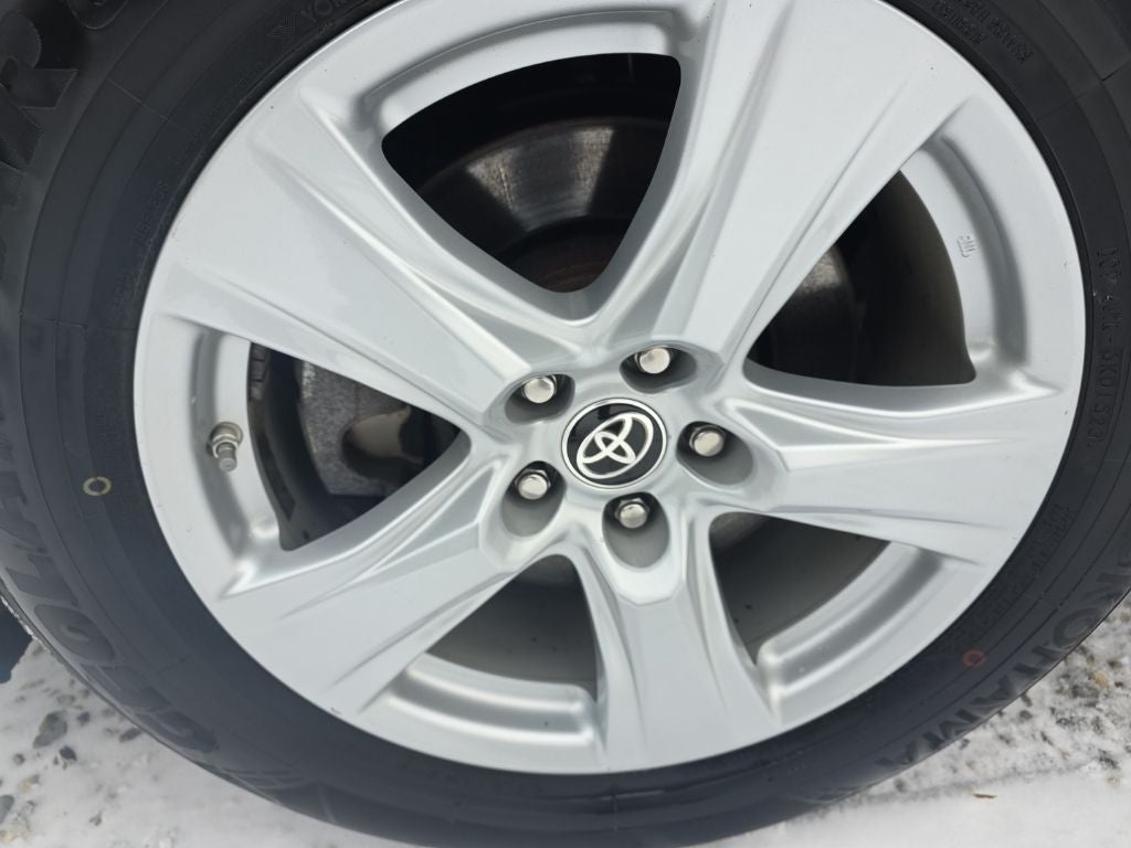 2020 Toyota Highlander L