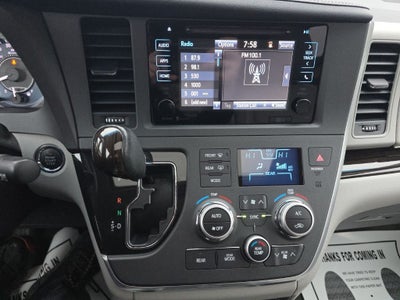 2015 Toyota Sienna XLE 7 Passenger