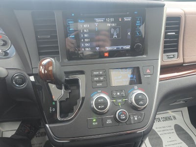 2017 Toyota Sienna Limited Premium 7 Passenger