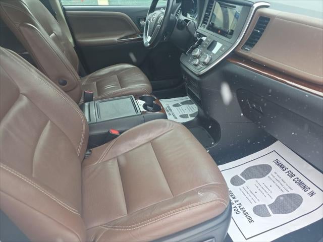 2017 Toyota Sienna Limited Premium 7 Passenger