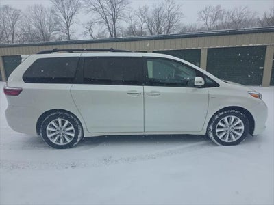 2017 Toyota Sienna Limited Premium 7 Passenger
