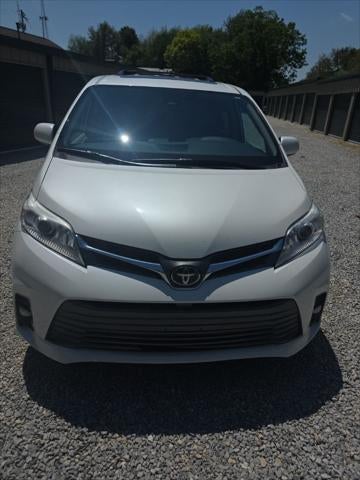 2020 Toyota Sienna XLE Premium 7 Passenger