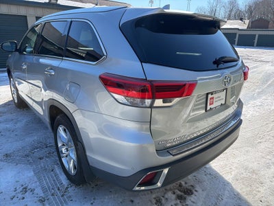 2017 Toyota Highlander Limited