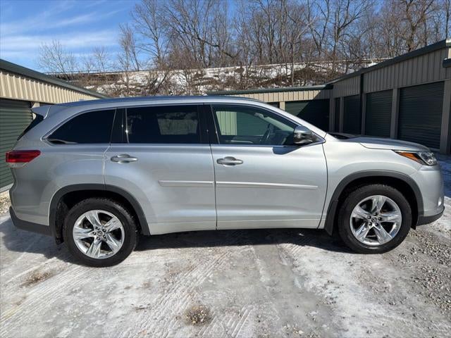 2017 Toyota Highlander Limited