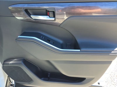 2020 Toyota Highlander Hybrid Platinum