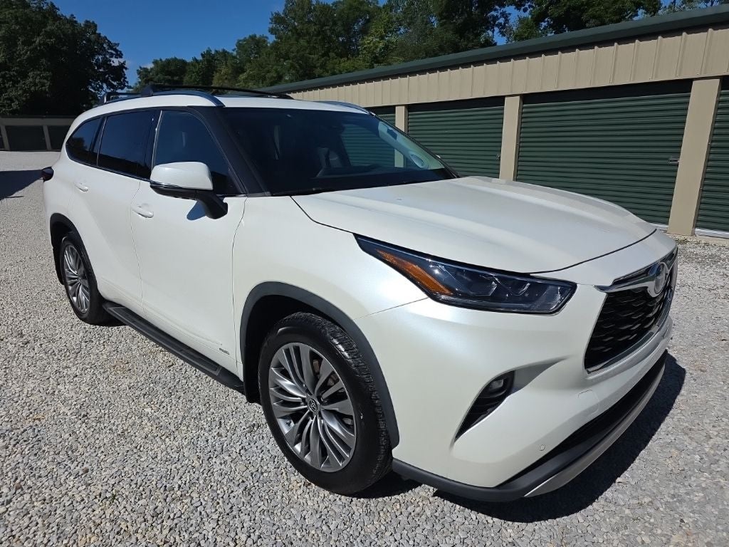 2020 Toyota Highlander Hybrid Platinum