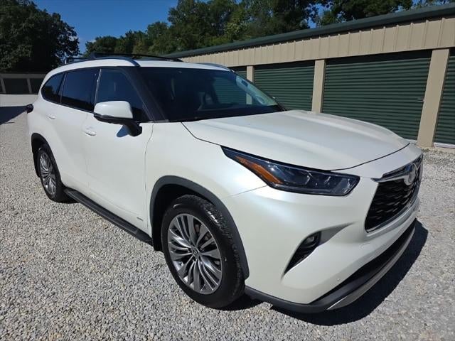 2020 Toyota Highlander Hybrid Platinum