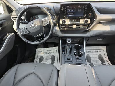 2021 Toyota Highlander XLE