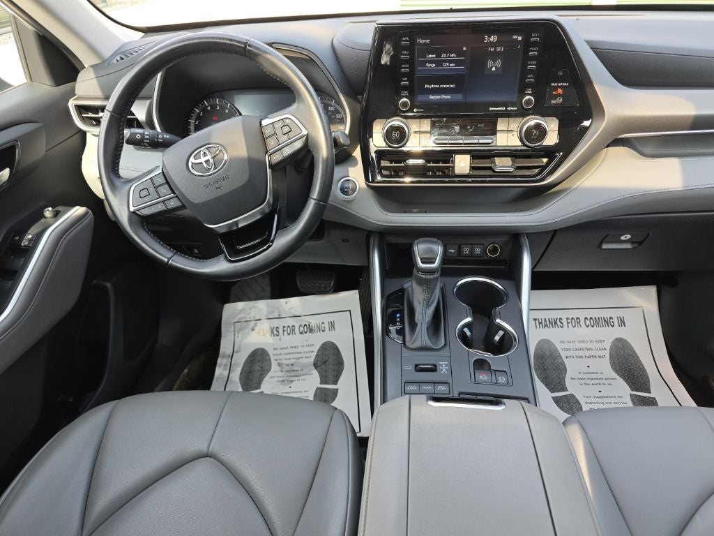 2021 Toyota Highlander XLE