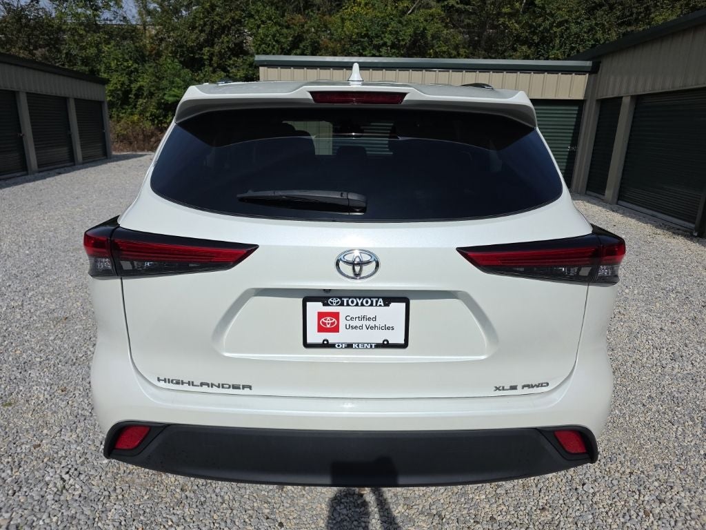 2021 Toyota Highlander XLE