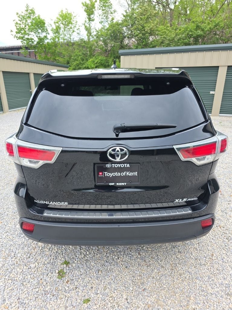 2016 Toyota Highlander XLE V6
