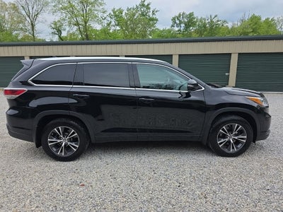 2016 Toyota Highlander XLE V6
