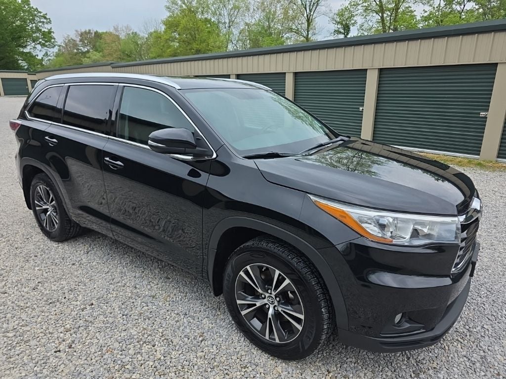 2016 Toyota Highlander XLE V6