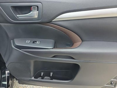 2016 Toyota Highlander XLE V6