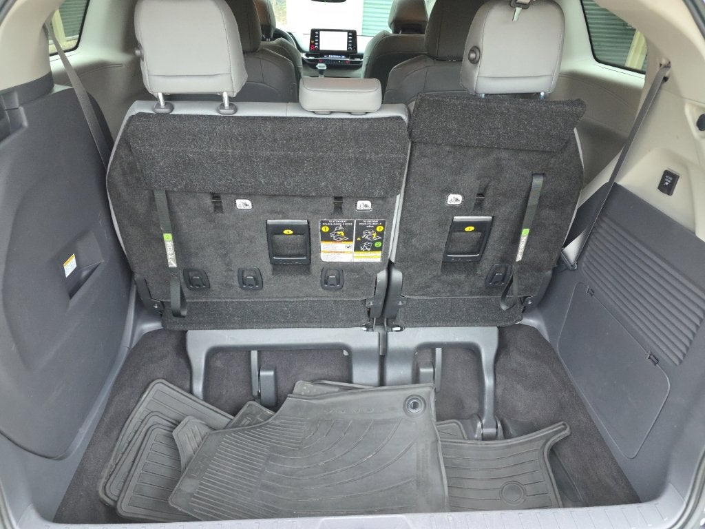 2024 Toyota Sienna XLE 7 Passenger