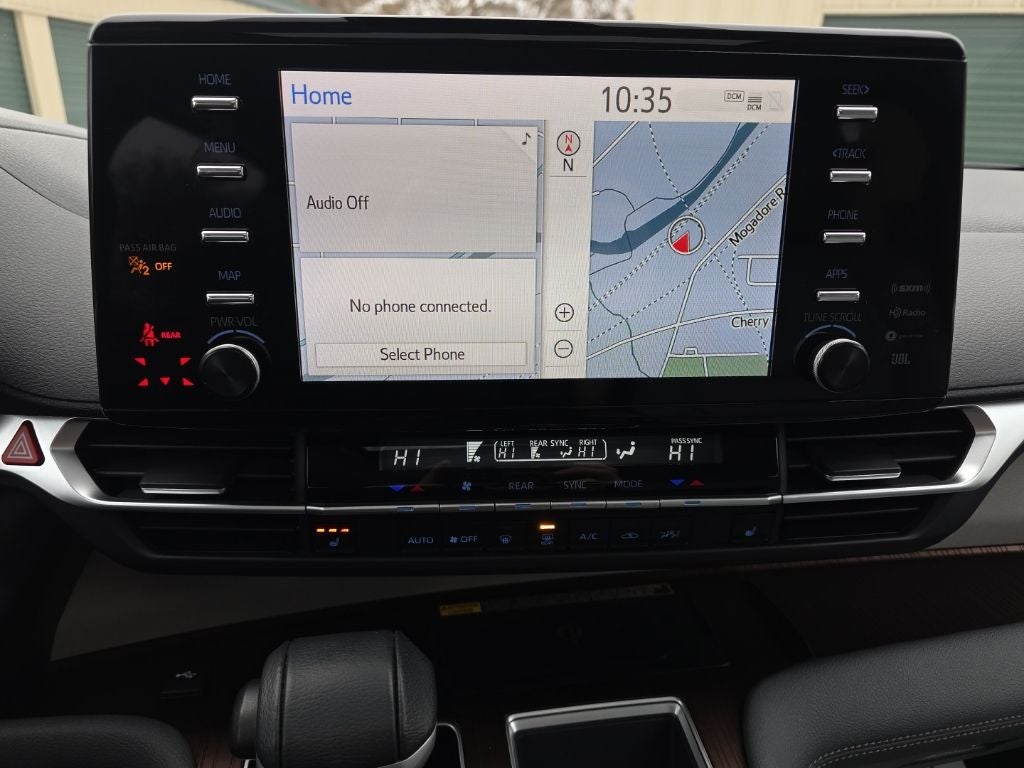 2024 Toyota Sienna XLE 7 Passenger