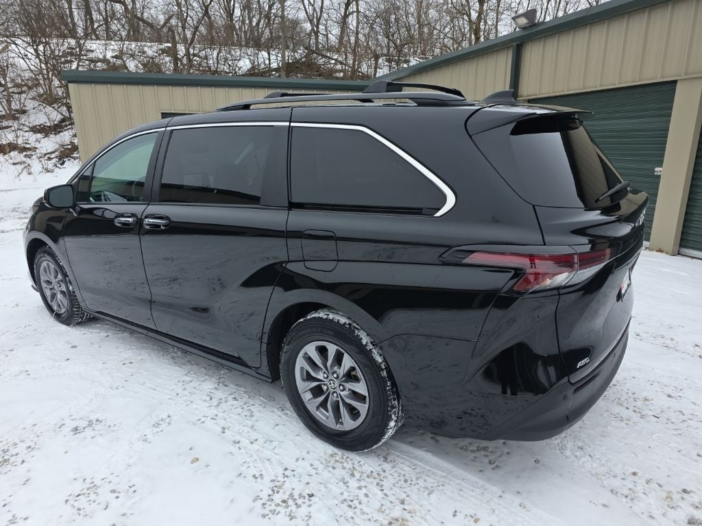 2024 Toyota Sienna XLE 7 Passenger