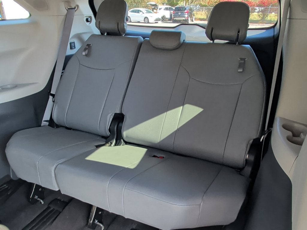 2024 Toyota Sienna XLE 7 Passenger