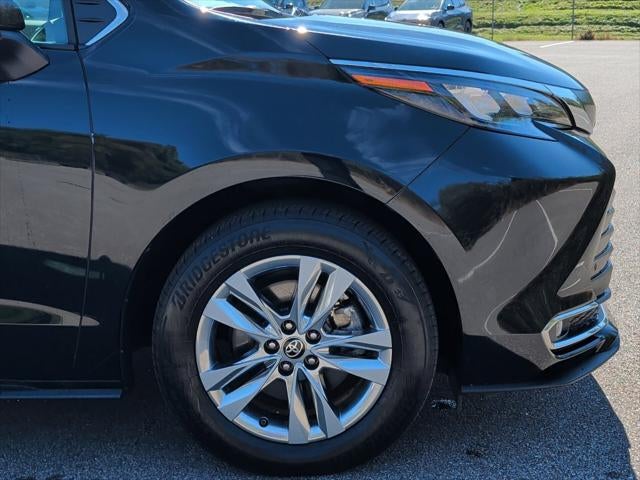 2024 Toyota Sienna XLE 7 Passenger