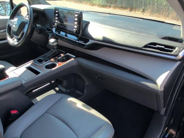 2024 Toyota Sienna XLE 7 Passenger