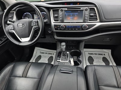 2018 Toyota Highlander SE