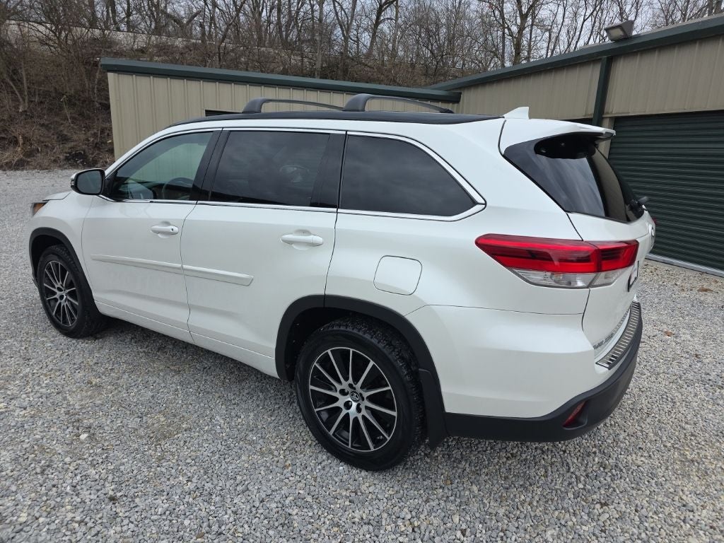 2018 Toyota Highlander SE
